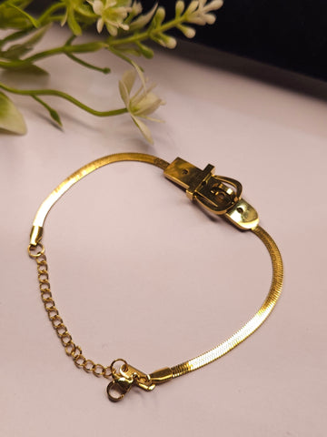 Wrist Hookup (Bracelet)