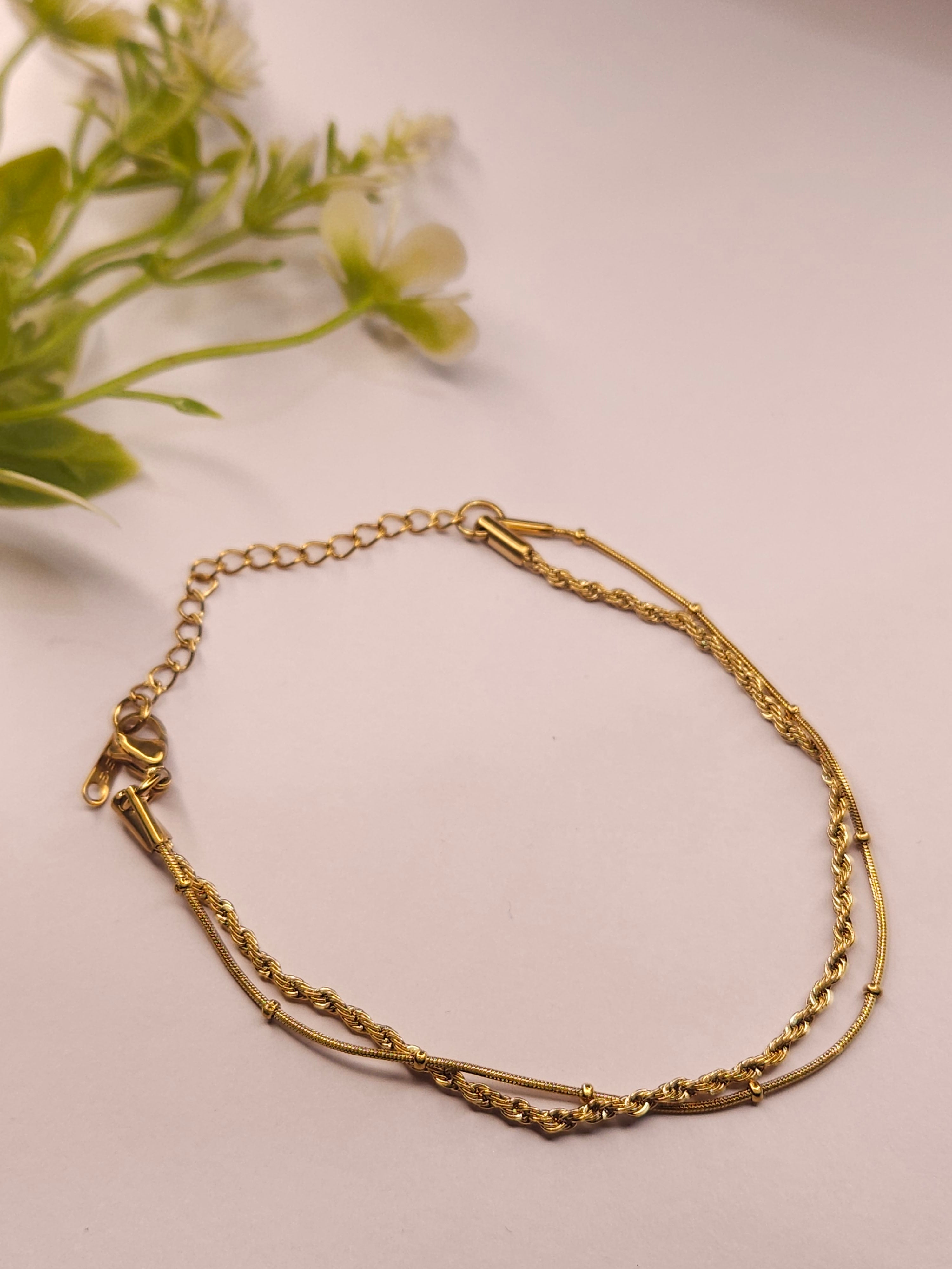Wrist Hookup (Bracelet)