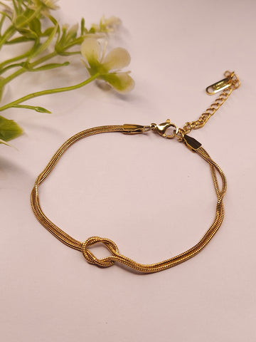 Wrist Hookup (Bracelet)
