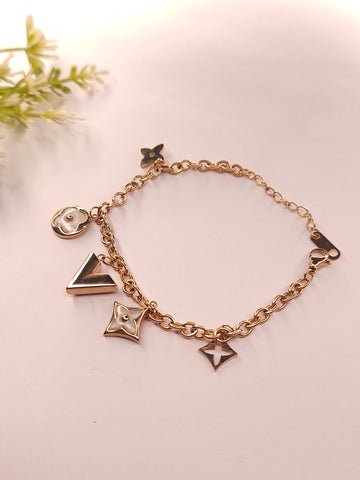 Wrist Hookup (Bracelet)