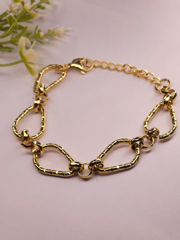 Wrist Hookup (Bracelet)